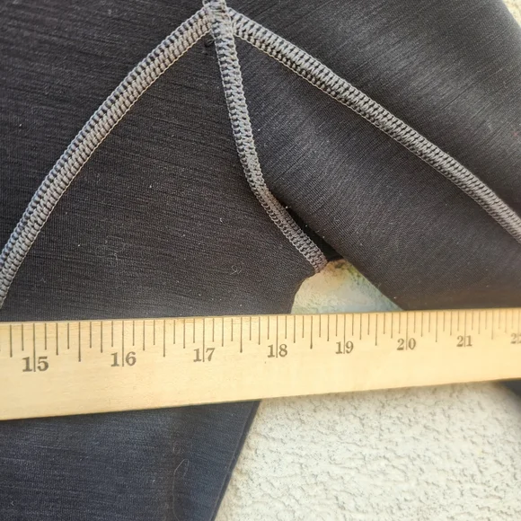 KUHL Women's Woolforce Jacket Small Black Full Zip Outdoor Hiking Gorpcore - Picture 8 of 11